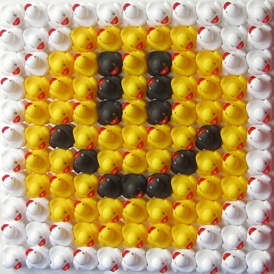 <em><strong>Smiley</strong></em>, 2016<br/> Mixed media on board with plexi cover, 55 x 55 cm